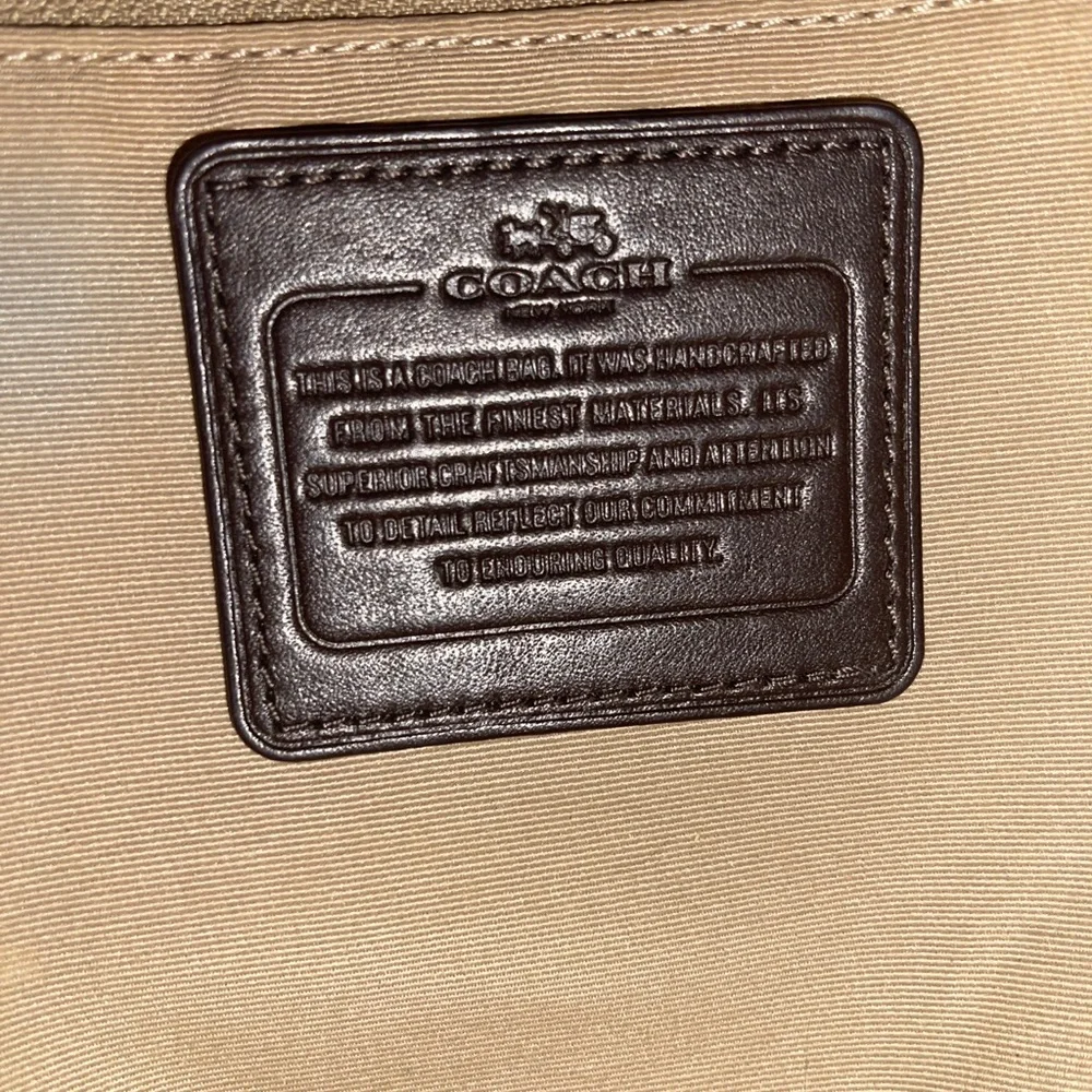 Authentic Coach Crossbody - Picture 8 of 12